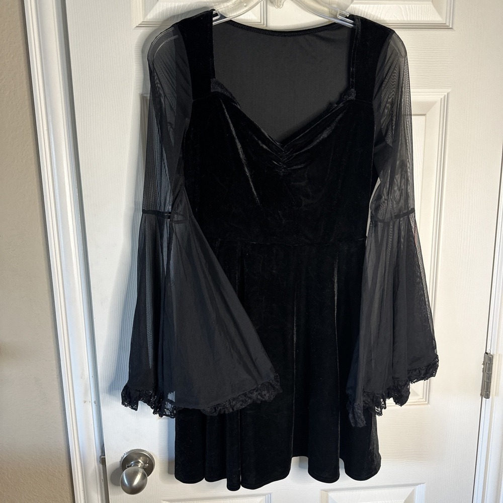 Black Velvet Chiffon Bell Sleeve Gothic Dark Fairy Whimsy Witchy Medium Dress - Picture 3 of 8